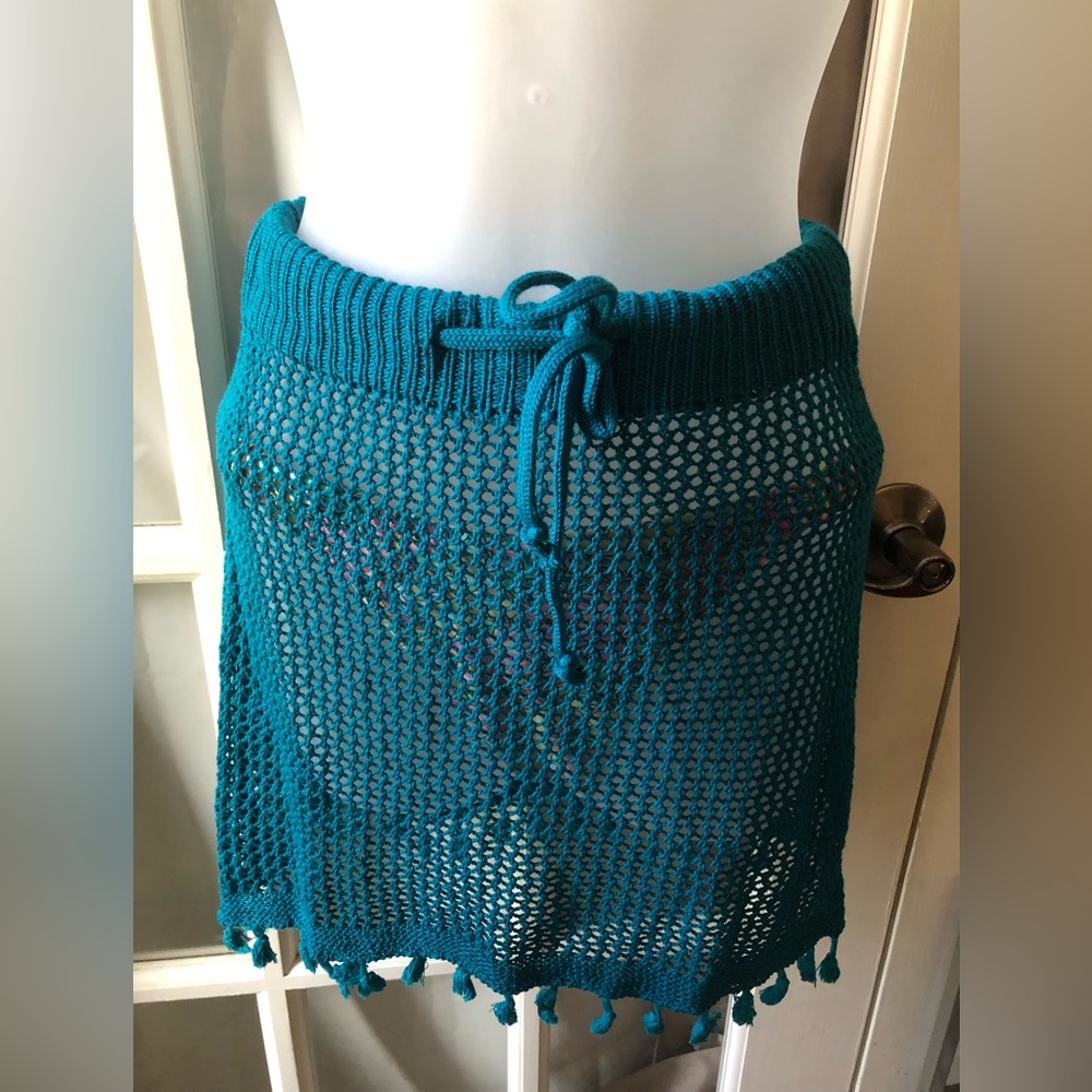Women’s knit teal drawstring mini swimsuit coverups in size medium